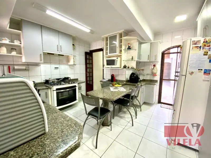 Casa com 3 quartos em Parque São Lucas - foto 4