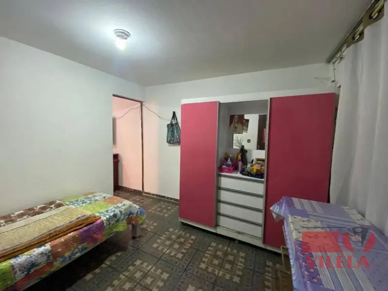 Casa com 3 quartos em Vila Bancária - foto 3