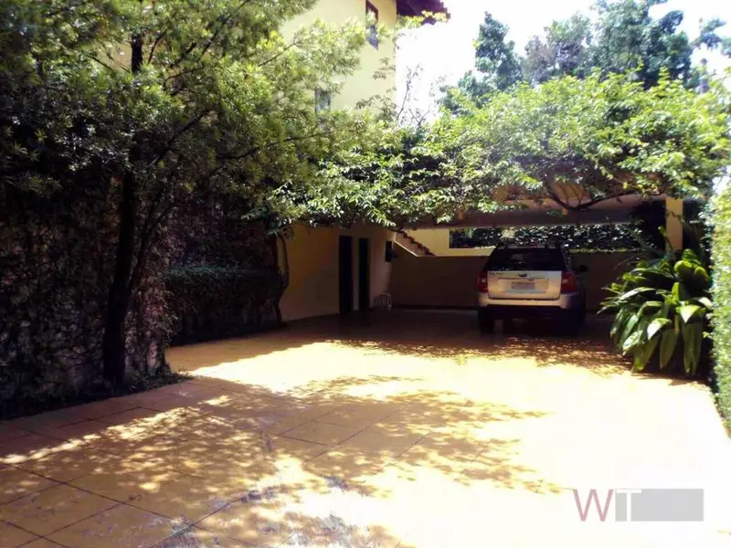 Casa com 4 quartos em Morumbi - foto 2