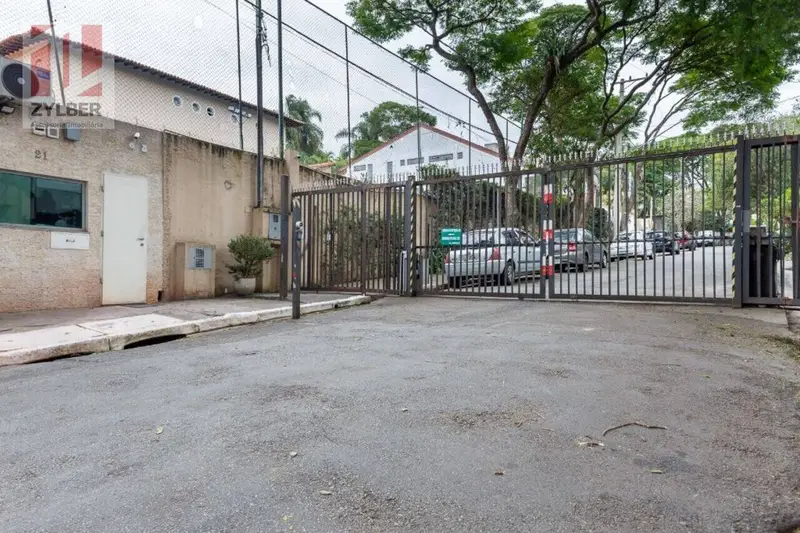 Casa com 5 quartos em Morumbi - foto 5