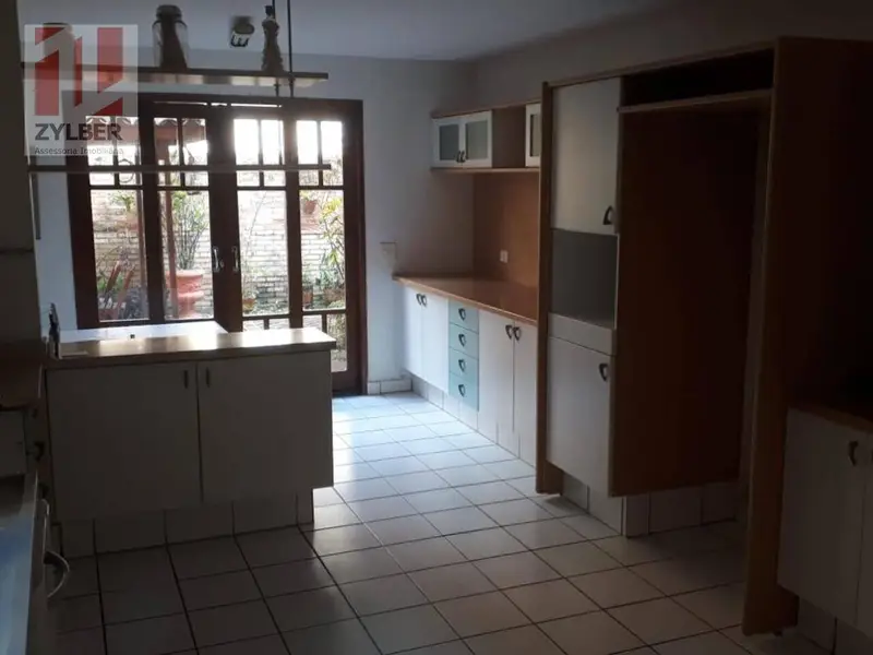 Casa com 4 quartos em Chácara Monte Alegre - foto 4