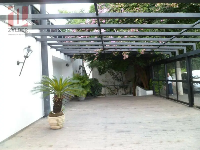 Casa com 5 quartos em Pacaembu - foto 4